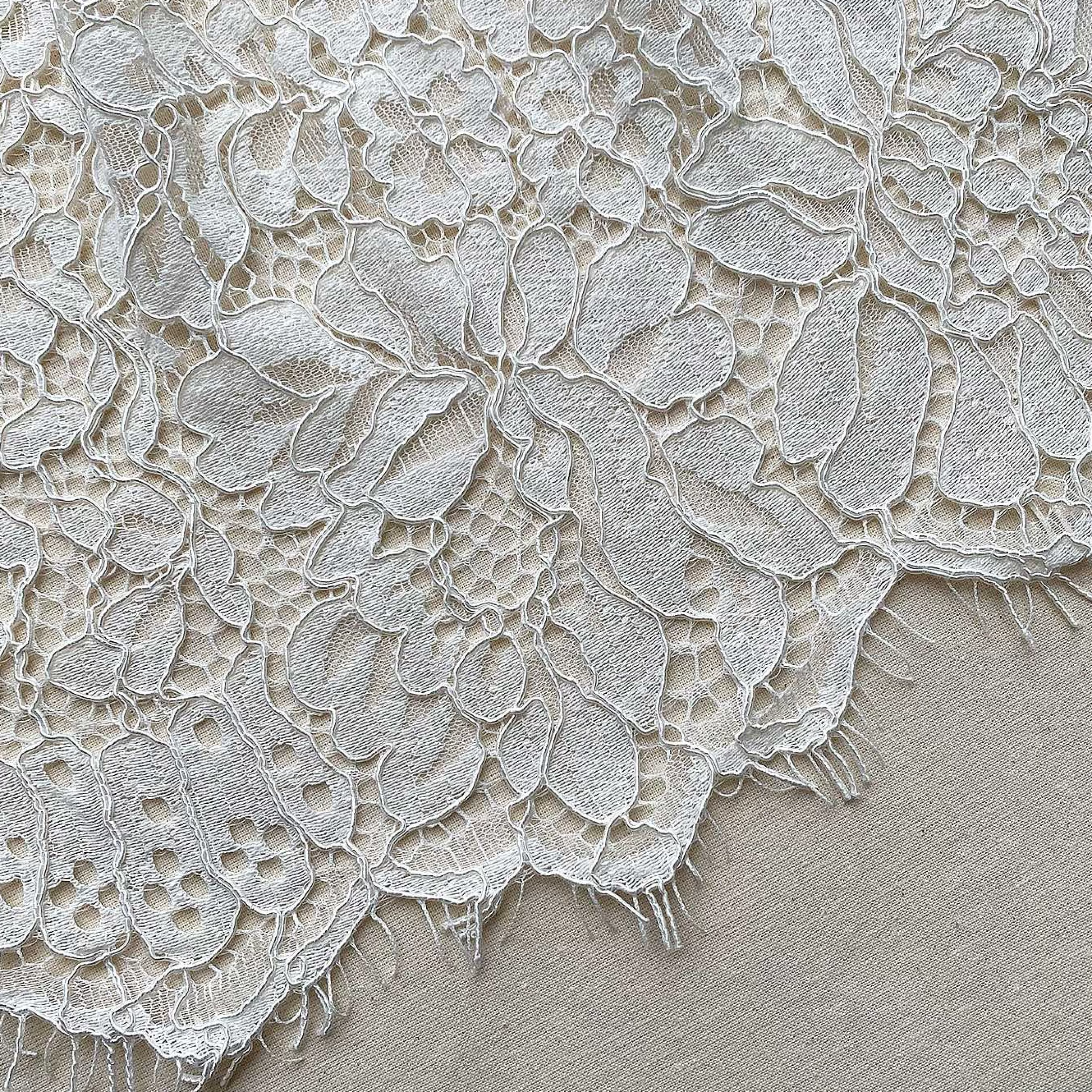 Self-portrait Bunner>Ivory Corded Lace Tiered Midi-Skjort